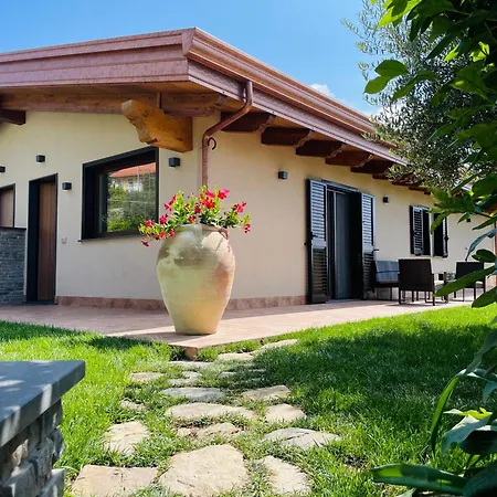 Connie'S Home Pianillo Exterior photo